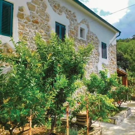 Holiday home Fuer 6 Personen In By Interhome *